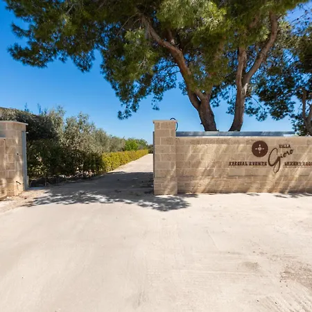 Gioro فندق مبيت وإفطار