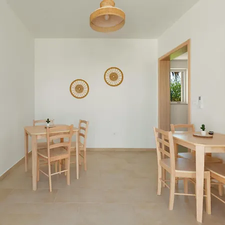 Gioro غالاتوني