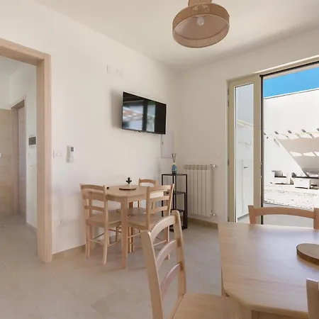 Gioro فندق مبيت وإفطار 4*